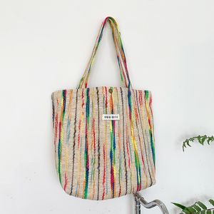 Avondtassen Handtassen voor dames 2023 Designer Gehaakte strandtas Casual met gesp Schattig Tote Strepen Shopper Regenboog Canvas Schoudertas 230728