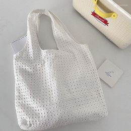 Bolsos de noche ahuecados a cuadros, bolso de hombro para mujer, bolso de tela suave, bolso de mano de algodón de gran capacidad, lona de malla para niñas bonitas