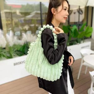 Avondtassen Kawaii Mode Draagbare Pluche Handtas Herfst Winkelen Reizen Tote Bag Effen Kleur Grote Capaciteit Schoudertas