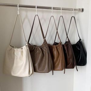 Avondtassen Koreaanse mode enkele schouder Crossbody tas vrouwelijke dagelijkse portemonnee en handtassen 2023 Eenvoudige casual forens messenger bolsa