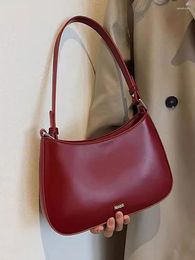 Bolsas de noche Coreano Versátil de gama alta Rojo de moda Carta simple Letra simple Hombro Bolsa de axila Textura Nicho Damas Crossbody Pack