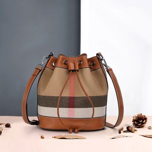 Bolsas de noche Kuroyabu Personalidad Lienzo Bolsa de cubo Portátil Cross-Cuerpo Gran capacidad Bolsa con cordón Multifunción Bolso de hombro único 231117