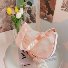 Sacs de soirée Dame 'sac à main Style japonais un sac d'épaule chic Chic Ancient Fashion Girl Nylon aisselle Clats de fermeture éclair polyvalente simple