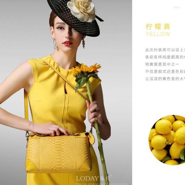 Bolsas de noche Ledai Bolso de cuero Mujeres 2023 Moda Versión coreana con bolso de piel de Python Atmósfera