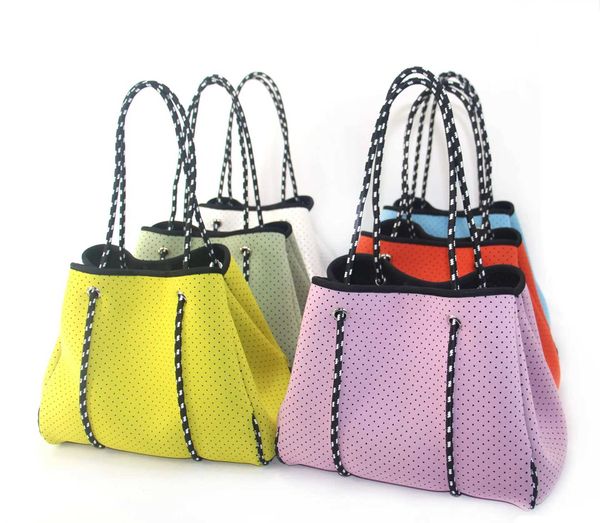 Bolsas de noche Ocio Neopreno Caucho Bolso de gran capacidad Color sólido Bolso de hombro para mujer Bolso impermeable para mujer Bolso de playa de verano Viaje grande 2022 J240301