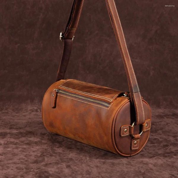 Sacs de soirée joli design inégalé en cuir de cheval fou naturel pour femmes. Sac à bandoulière Retro Crossbody S véritable en forme de tonneau