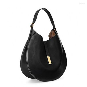 Sacs de soirée Designer de luxe Automne et hiver Rétro Sac de grande capacité pour femme 2023 Femme Grand seau à bandoulière en daim