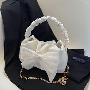 Bolsas de noche MBTI elegante plisado bolso para mujer puro blanco moda arco diseñador bolso de hombro cadena pu cuero pequeñas damas crossbody sac