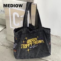 Avondtassen MEDIOW Hiphop denim draagtassen voor dames Luxe designer handtassen en portemonnees in geborduurde letters Medium stoffen tas 231026