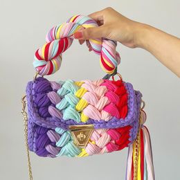 Avondtassen multi -kleuren handtassen strand garen portemonnee geweven schouder kleurrijke regenboog luxe gehaakte tas handgemaakt 230417