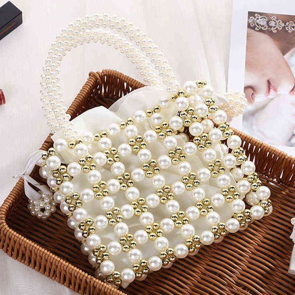 Sacs de soirée Pearl Beaded Women's Small Luxury Designer Handbag Wedding Evening Clutch Bag for Bridal Exquis Banquet Party Purse X741h 220318