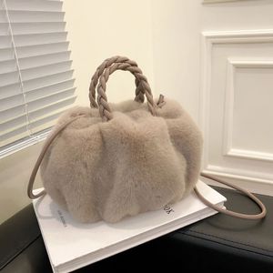 Sacs de soirée Sac en peluche Casual Simple Citrouille Épaule Fausse Fourrure De Lapin Mobile Téléphone Bandoulière Automne Hiver Sacs À Main Mignons 231208