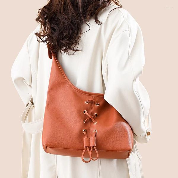 Sacs de soirée Pu épaule Hasp féminin 2024 Fil de couture Handbag à main solide haute capacité décontractée bolsas de hombro
