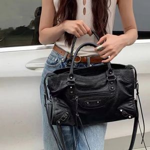 Avondtassen Klinknagel Handtas Voor Vrouwen Zwart Grote Capaciteit Y2K Punk Schoudertas Pu Leer Retro Harajuku Crossbody 231026