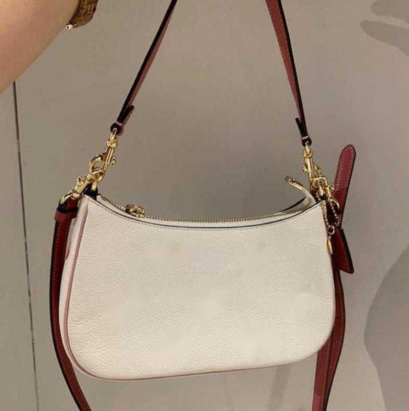 Sacs de soirée Sacs à bandoulière 2023 Nouveau Teri Chain Love Mahjong Sac Glacier White Contrast Stick Aisselle Sac pour femmes