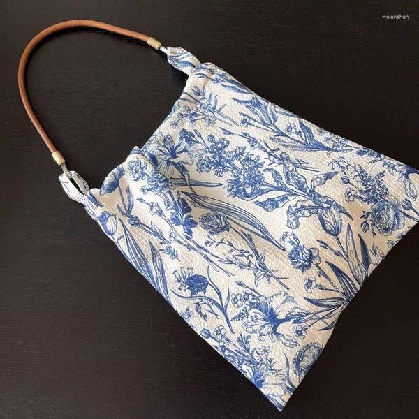 Bolsas de noche Hombro Niche Retro Chino Azul y Blanco Porcelana Flor Correa de cuero Correa Axila Oblicuo Straddle Bag