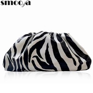Sacs de soirée SMOOZA 2023 Fashion Day Clutch Dumpling Bag Zebra Holographic Clip Purse Femmes Sacs à main plissés et sacs à main Designer de luxe 230711