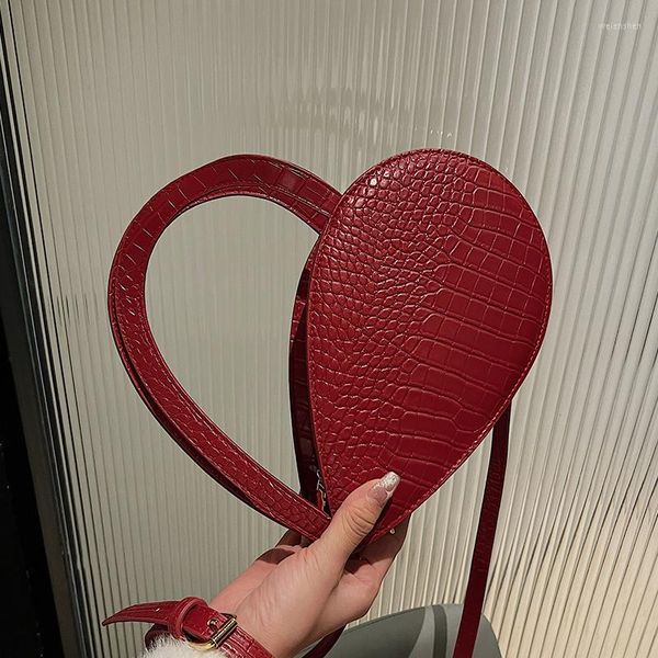 Bolsos de noche con diseño de piedra, bolso de hombro con cadena para mujer, monedero y bolsos de mano, bandolera con forma de corazón rojo hueco a la moda para niñas, cuero Pu