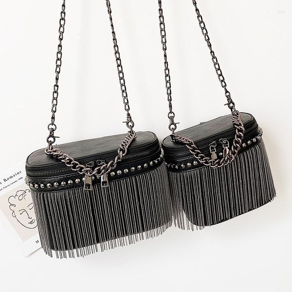 Bolsos de noche, bolso de mujer con borlas, bolso negro de cuero suave de diseñador, bandolera de hombro con cadena para mujer, monedero con remaches para teléfono