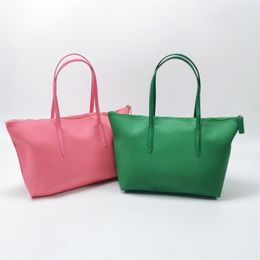 Avondtassen Trend damestassen Co-merk draagtas Effen kleur handtassen Grote capaciteit woon-werktas Waterdichte strandschoudertas voor dames 230801