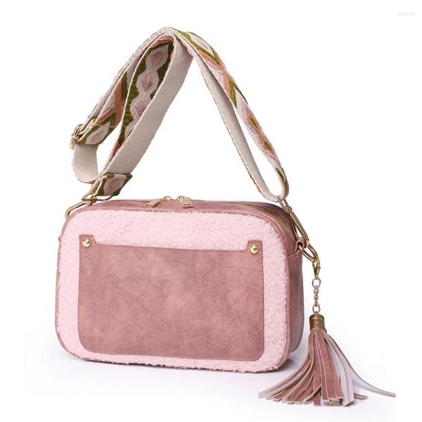 Sacs de soirée en cuir végétalien Crossbody Femmes Designer de luxe STRAPE DE GUITARE TASSEL MESSAGNES MESSAGNES VINTAGE POLUDEMENTATILE SCHAG