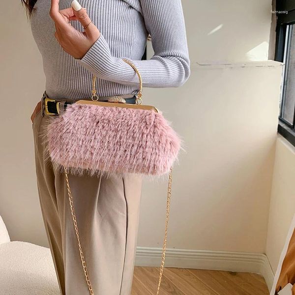 Bolsas de noche Cadenas de terciopelo Cinta de hombro Mujer en venta 2024 Bolso sólido de alta calidad Hilo de coser Bolsa Transversal