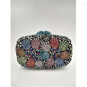 Avondtassen Trouwjurk Bruids Diamanten Kettingen Schouder Handtassen Kristallen Clutch Tas Voor Vrouwen Metaal Bloemen Dames Feest Kleine Portemonnee