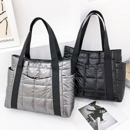 Bolsos de noche, bolso de mano cálido ultraligero para invierno para mujer, marca acolchada de éxito 2022, hombro femenino para comprador, bolsos de mano de nailon de diseñador