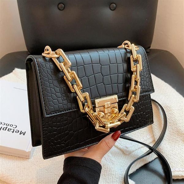 Sacs de soirée Bag Femme Pu Leather Gold Chain Handbag 2022 Brand Classic Stone Pattern Fap pour crossbody Messenger2657