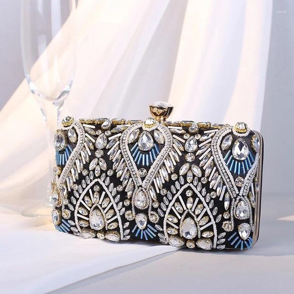 Bolsas de noche para mujeres Beades de boda de embrague de mujeres con cadena Diamond Party Cena Mini Drop