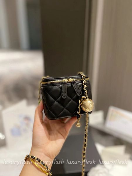 Bolsos de noche Mujer Crossbody Bolsos de hombro Diseñador Lujo Mini Caja portátil Cosmético Lápiz labial Bolsa Piel de oveja Negro Moda para mujer Monederos pequeños Bola de oro