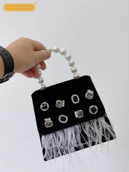 Bolsos de noche Mujeres Elegante Terciopelo Negro Mini Perlas Bolso Fiesta Cadena Crossbody Bolsa Pequeña Flap Totes Damas Otoño Cristal Hombro