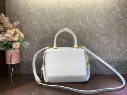 Sacs de soirée Mini sac à main cubique pour femme avec deux poignées et bandoulière amovible réglable en cuir souple pour main ou bandoulière