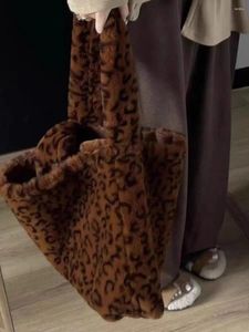 Bolsos de noche para mujer, bolso de diseñador con estampado de leopardo de piel sintética, bolsos de felpa suaves y bolso de mano, bolso de mano para mujer