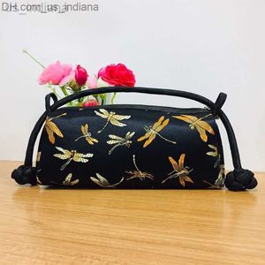 Sacs de soirée Sac à bandoulière pour femme en satin de soie broderie style oriental beau modèle rétro dîner sac de mariage pochette pour femme sac à main Z230713