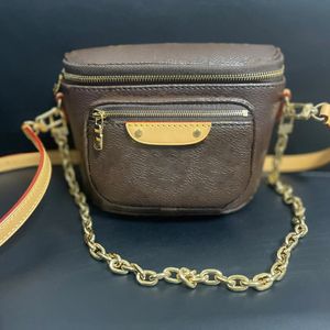 Bolso de diseñador de cuero Bolso de hombro para mujer de moda Bolsos cruzados de compras Bolsos simples y versátiles de lujo Totes para personas mayores Clásico multifuncional