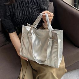 Sacs de soirée Y2K Style Silver Leather Big Shoulder Side for Women 2024 Handle Crossbody Sac Shopping Shopper Handsbag