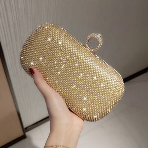 Avondtassen YoReAi Dames Diamanten Avondtasje Vrouwelijke Clutch Ontwerp Merk Luxe Schoudertassen Party Handtassen Glanzende Portemonnee Messenger Pack 230921