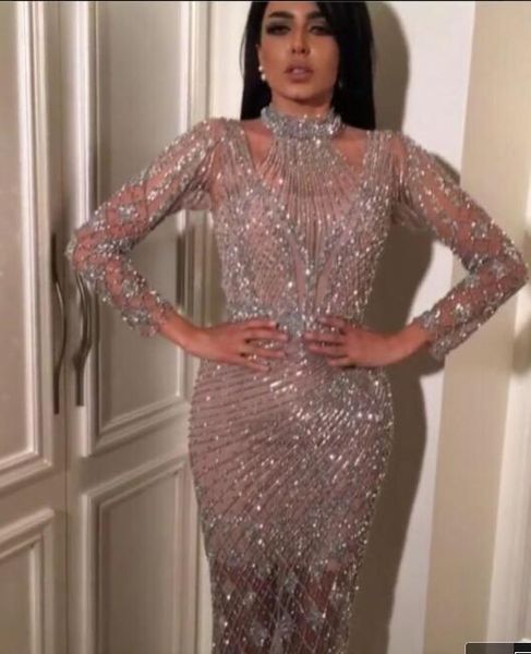 Robe de soirée Yousef aljasmi Kim kardashian Manches longues Col haut Robes moulantes perlées Almoda gianninaazar ZuhLair murad Ziadnakad 0012