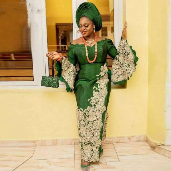 Evening verde ASO Flare Mujeres Ebi Vestidos largos Mangas Gold de oro Africano Vestido de graduación African Nigeria Vestido de graduación Off Shoulder Vestido Vista de OCN especial