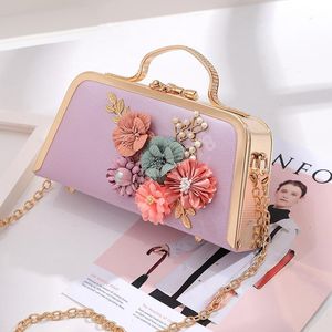 Bolso de mano de fiesta de noche, bolsos de perlas florales con diamantes, bolsos de hombro para mujer, bolso de Metal, novedad de 2022, bolsos con bandolera para mujer, bolsos de mano de día