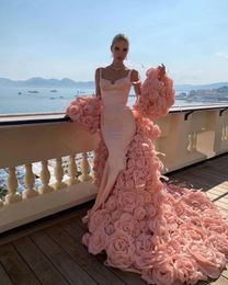 Avond sexy Arabische jurken dragen voor vrouwen spaghetti riemen zeemeermin blush roze handgemaakte bloemen formele prom jurk party jurken kathedraal trein backless mal