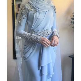 Avondmouwen Dubai Kaftan Arabische lange jurken 2022 Bloemen kant kralen chiffon licht hemel blauwe islamitische moslim formele ocnjurken prom abiye elbisesi