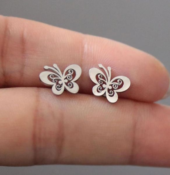 Boucles d'oreilles coréennes toujours nouvelles insectes papillons en acier inoxydable boucles d'oreille étalon bogues oreille bijoux pour femmes girls enfants T1253910286