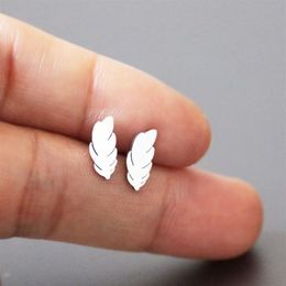 Everfast Nieuwe Kleine Lederen Roestvrij Stalen Oorbellen Uitgelicht Leaf Stud Oorbellen Mode Oor Sieraden Cadeau Voor Vrouwen Meisjes Mannen T117258K