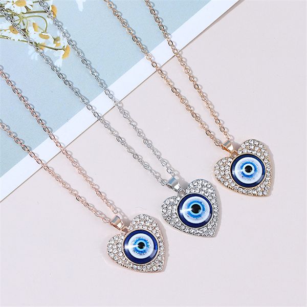 Evil Blue Eye Colliers Choker Bijoux Strass Coeur Design Rond Pendentif Clavicule Chaîne Collier Argent Or Rose Charmes De Mode Chanceux Cadeaux De Noël Turcs