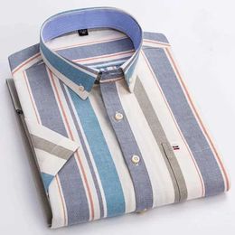 EWJ5 Chemises habillées pour hommes S-7xl Mens Summer Short Sled Shirt Oxford Cotton Plaid Stripe Color Couleur confortable Business Business Leisure Tourism D240507
