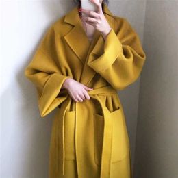[EWQ] Automne épais chaud jaune manteau d'hiver femmes longues sortes d'extérieur Corée de haute qualité de laine de laine surdimensionnée QL281 211110