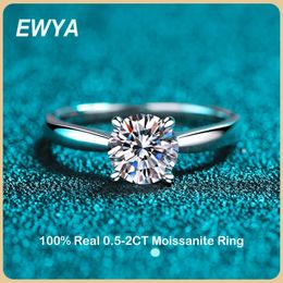Ewya Classic D Color 4 Prong 0,5-2Ct Anneaux pour les femmes Fine Jewelry S925 STERLING Silver Diamond Ring Band Gift 240424