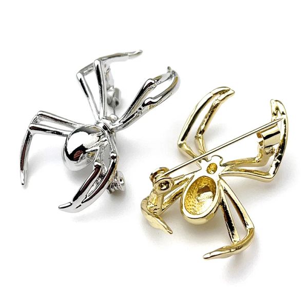 Exagéré Creative Spider Brooch Metal Insect Badge Trenge Pin Men de fête pour femmes Vêtements de fête Écharpe Collier Accessoires